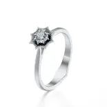 Pierścionek zaręczynowy białe złoto